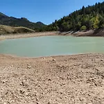 Du Moulin De אתר קמפינג Thoard